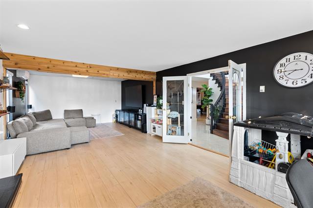 4105 BRYSON PLACE, BC V6X 3S5 6