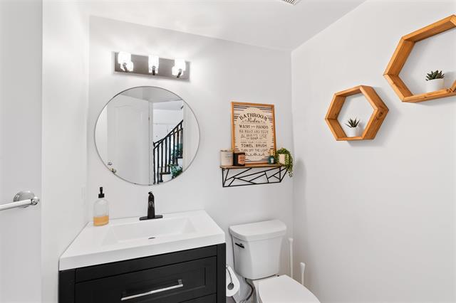 4105 BRYSON PLACE, BC V6X 3S5 10