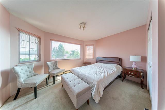 4967 RUMBLE STREET, BC V5J 2B3 11