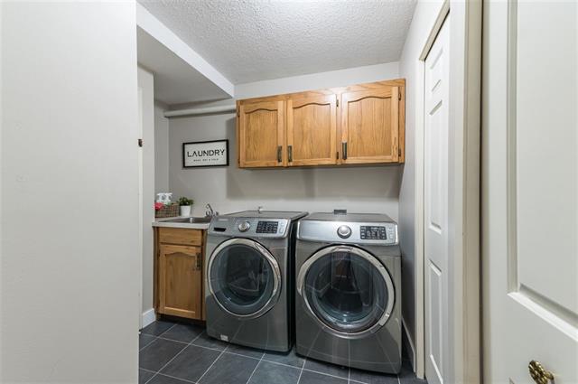 5945 KILDARE CLOSE, BC V3S 6C2 27