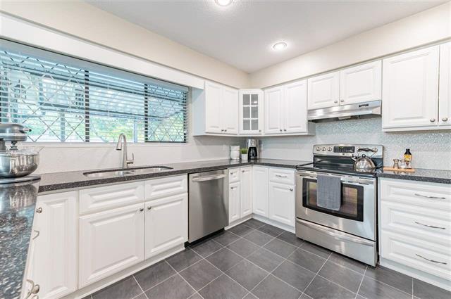 5945 KILDARE CLOSE, BC V3S 6C2 7