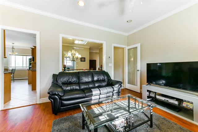 6446 141A STREET, BC V3W 1R5 8