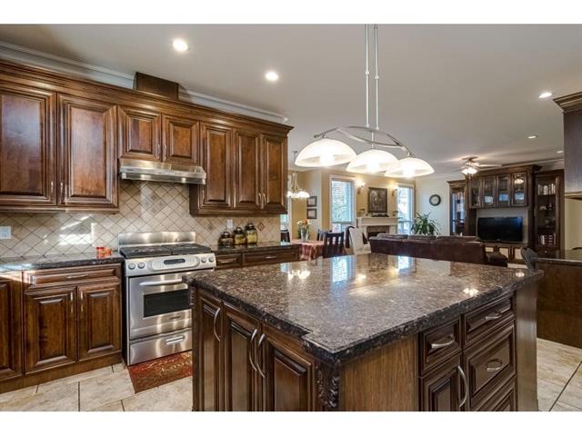 6816 149 STREET, BC V3S 3H2 12