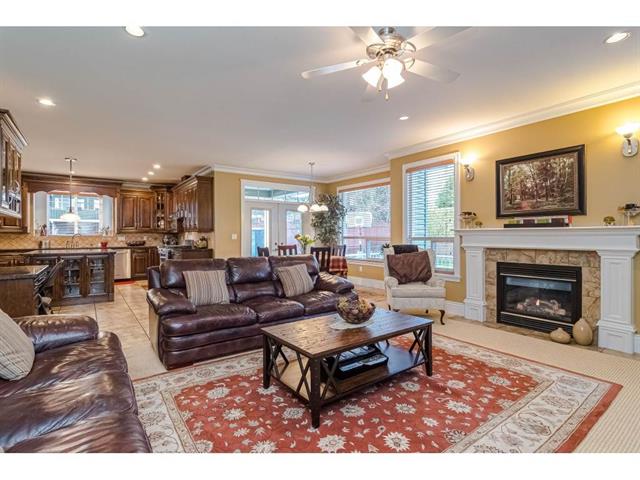 6816 149 STREET, BC V3S 3H2 9