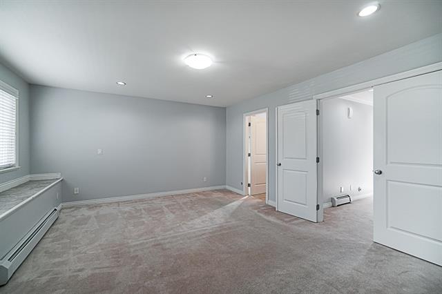 6927 192 STREET, BC V4N 5W6 5