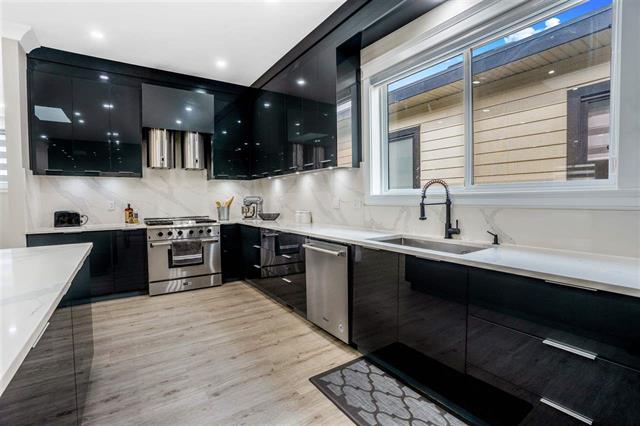7858 124 STREET, BC V3W 3X6 11