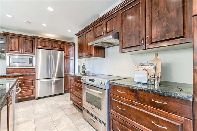 8217 PATTERSON AVENUE, BC V5J 3R1 10
