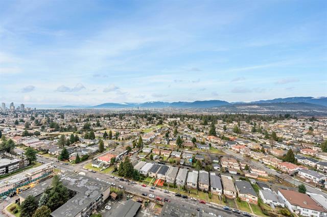 PH2 7178 COLLIER STREET, BC V5E 4N7 11