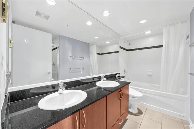 PH2 7178 COLLIER STREET, BC V5E 4N7 17