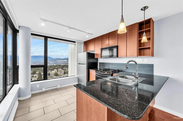 PH2 7178 COLLIER STREET, BC V5E 4N7 5
