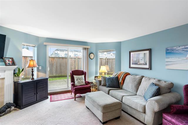 106 32669 GEORGE FERGUSON WAY, BC V2T 4E4 6