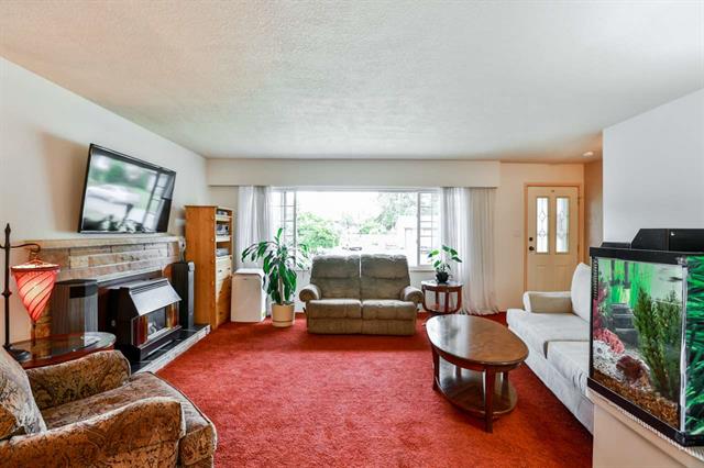21571 122 AVENUE, BC V2X 3W7 4