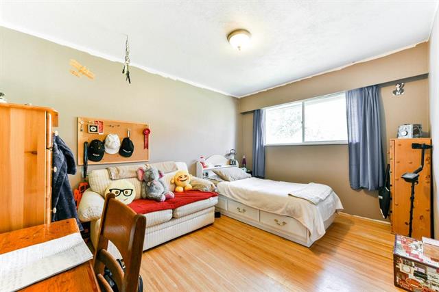 21750 121 AVENUE, BC V2X 3S6 11