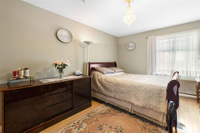 24 2378 RINDALL AVENUE, BC V3C 1V2 17