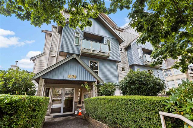 24 2378 RINDALL AVENUE, BC V3C 1V2 3