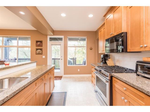 24140 HILL AVENUE, BC V2W 2C9 6