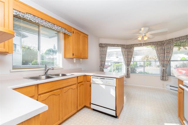25 3380 GLADWIN ROAD, BC V2S 7G1 10