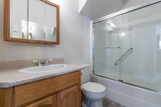 25 3380 GLADWIN ROAD, BC V2S 7G1 20