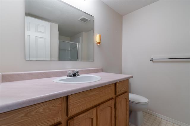 25 3380 GLADWIN ROAD, BC V2S 7G1 22