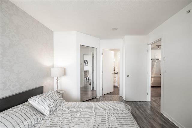 2701 2133 DOUGLAS ROAD, BC V5C 0E9 25