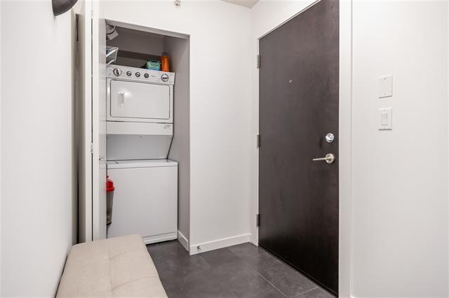 2701 2133 DOUGLAS ROAD, BC V5C 0E9 5