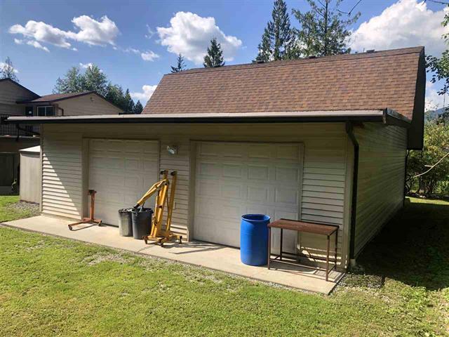 27171 FERGUSON AVENUE, BC V2W 1R9 31