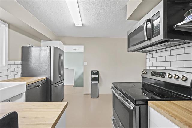 27171 FERGUSON AVENUE, BC V2W 1R9 7