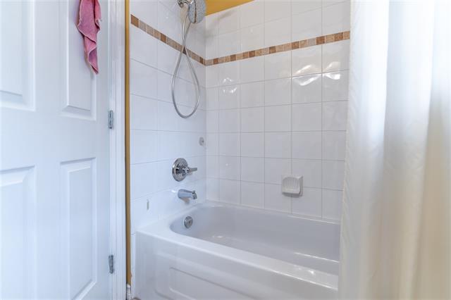 3 2381 ARGUE STREET, BC V3C 6P9 33