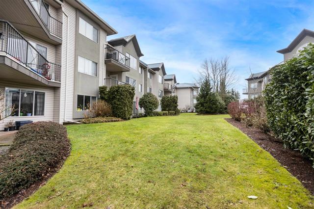 304 32725 GEORGE FERGUSON WAY, BC V2T 5M5 5