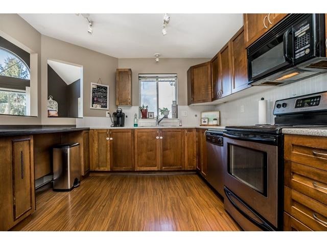 304 32725 GEORGE FERGUSON WAY, BC V2T 5M5 5