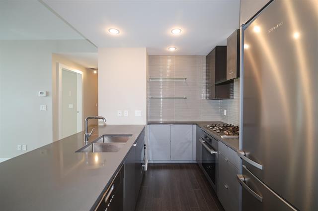 3310 4508 HAZEL STREET, BC V5H 0E4 3