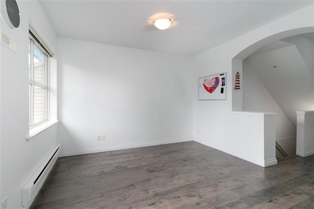 4 6450 199 STREET, BC V2Y 2X1 7