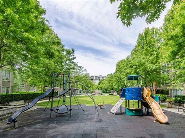 427 15918 26 AVENUE, BC V3Z 5K3 24