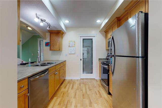 45 5965 JINKERSON ROAD, BC V2R 5Z7 8