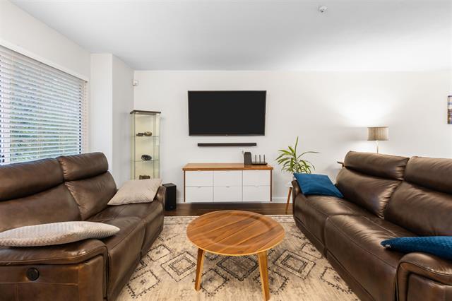 54 2450 LOBB AVENUE, BC V3C 6G8 9