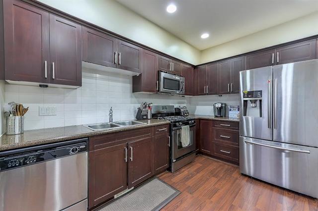60 19551 66 AVENUE, BC V4N 0Z5 10