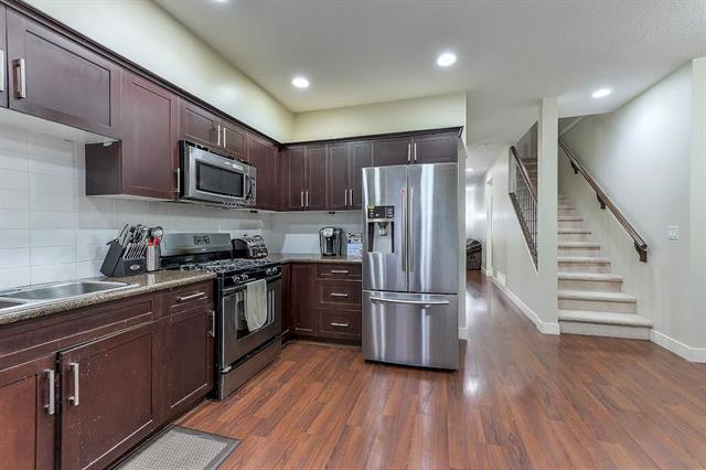 60 19551 66 AVENUE, BC V4N 0Z5 9