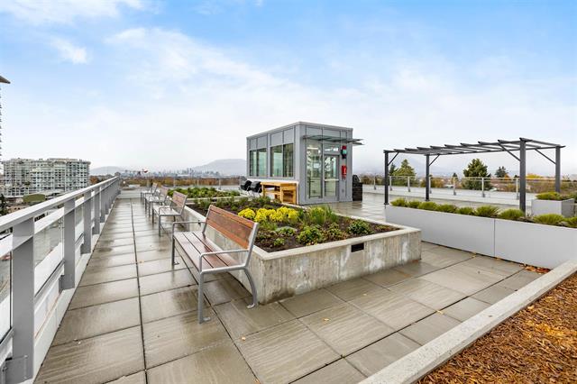 604 2435 KINGSWAY, BC V5R 5G8 18