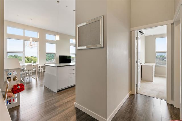 606 9366 TOMICKI AVENUE, BC V6X 0N9 16