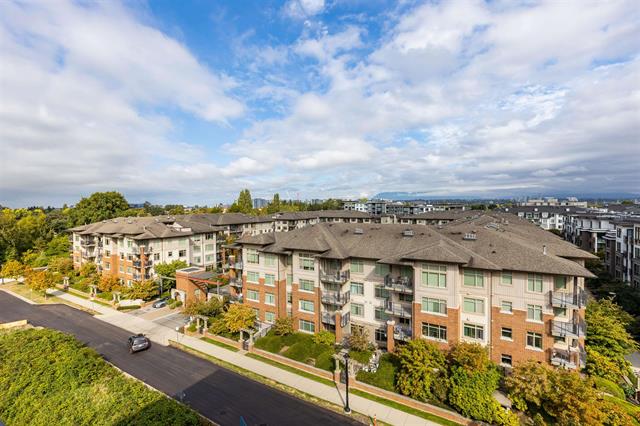 606 9366 TOMICKI AVENUE, BC V6X 0N9 32