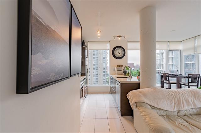 804 1252 HORNBY STREET, BC V6Z 0A3 23