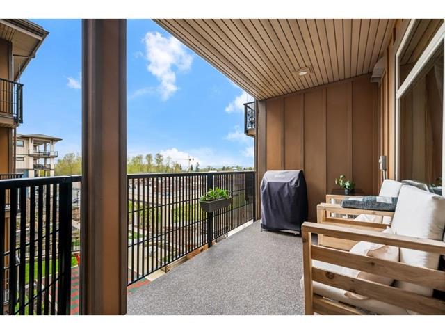 A413 20716 WILLOUGHBY TOWN CENTER DRIVE, BC V2Y 1X1 28