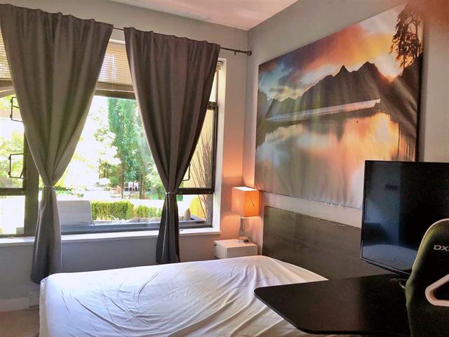 TH7 4250 DAWSON STREET, BC V5C 4B1 3
