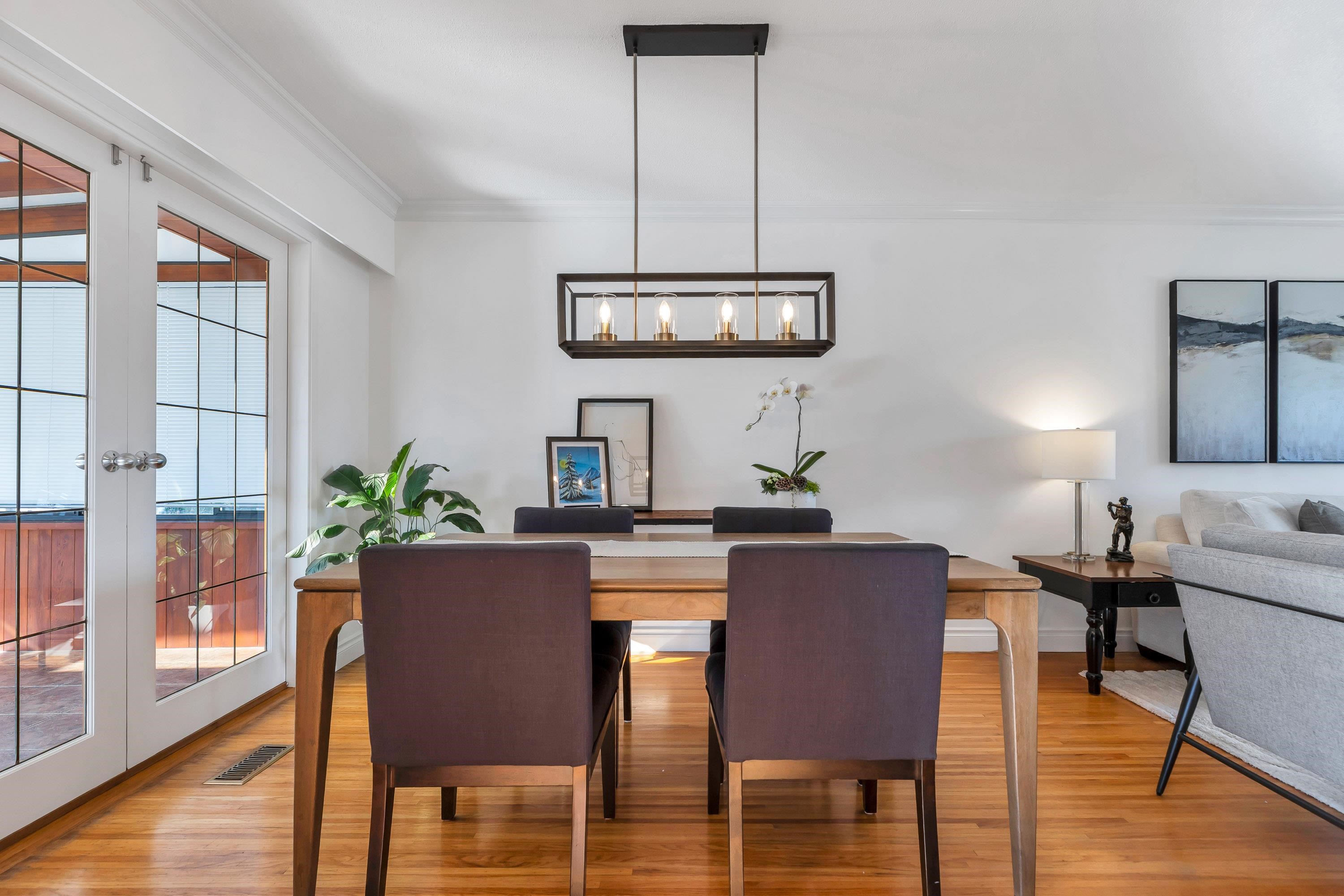 2122 ANITA DRIVE 13