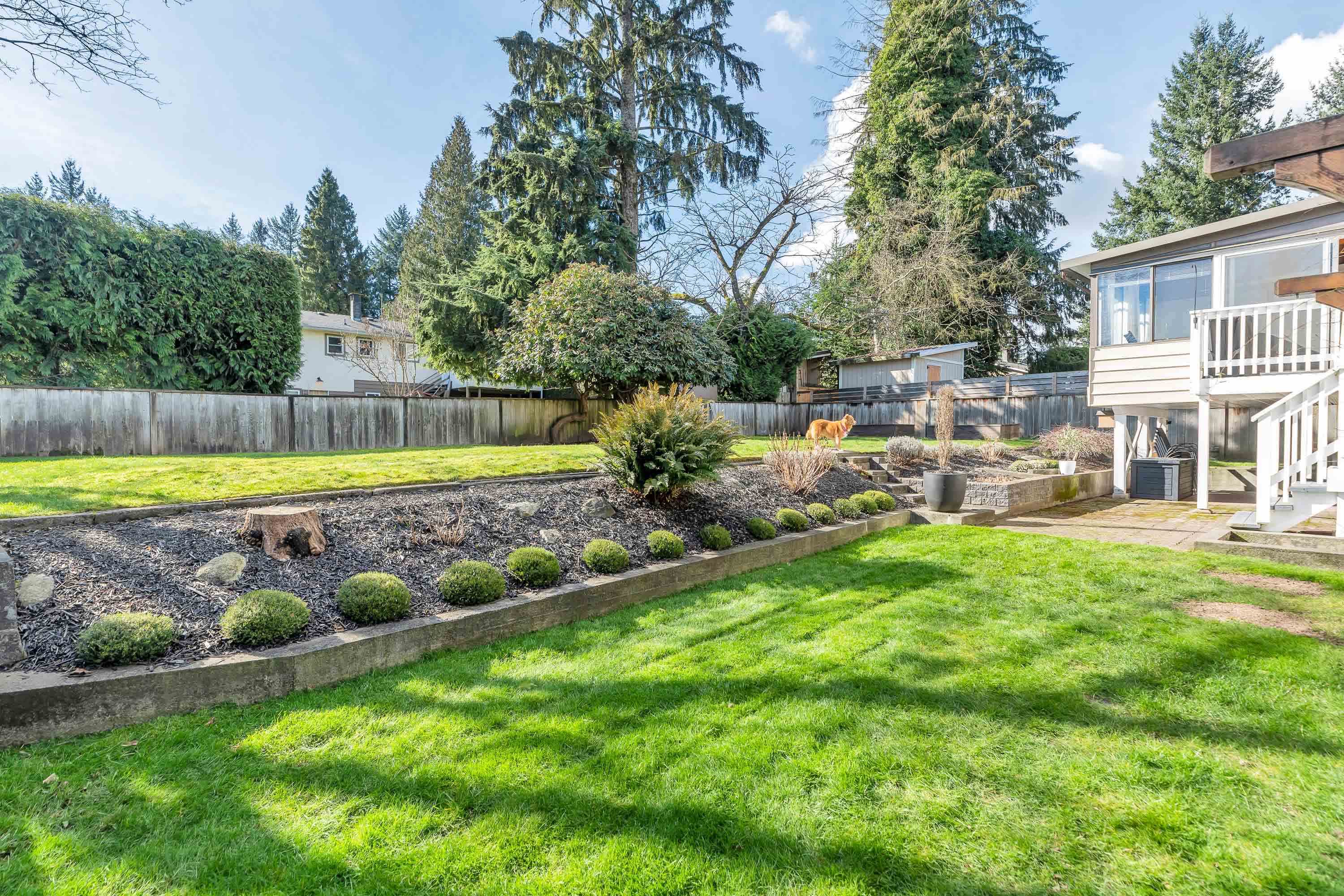 2122 ANITA DRIVE 35