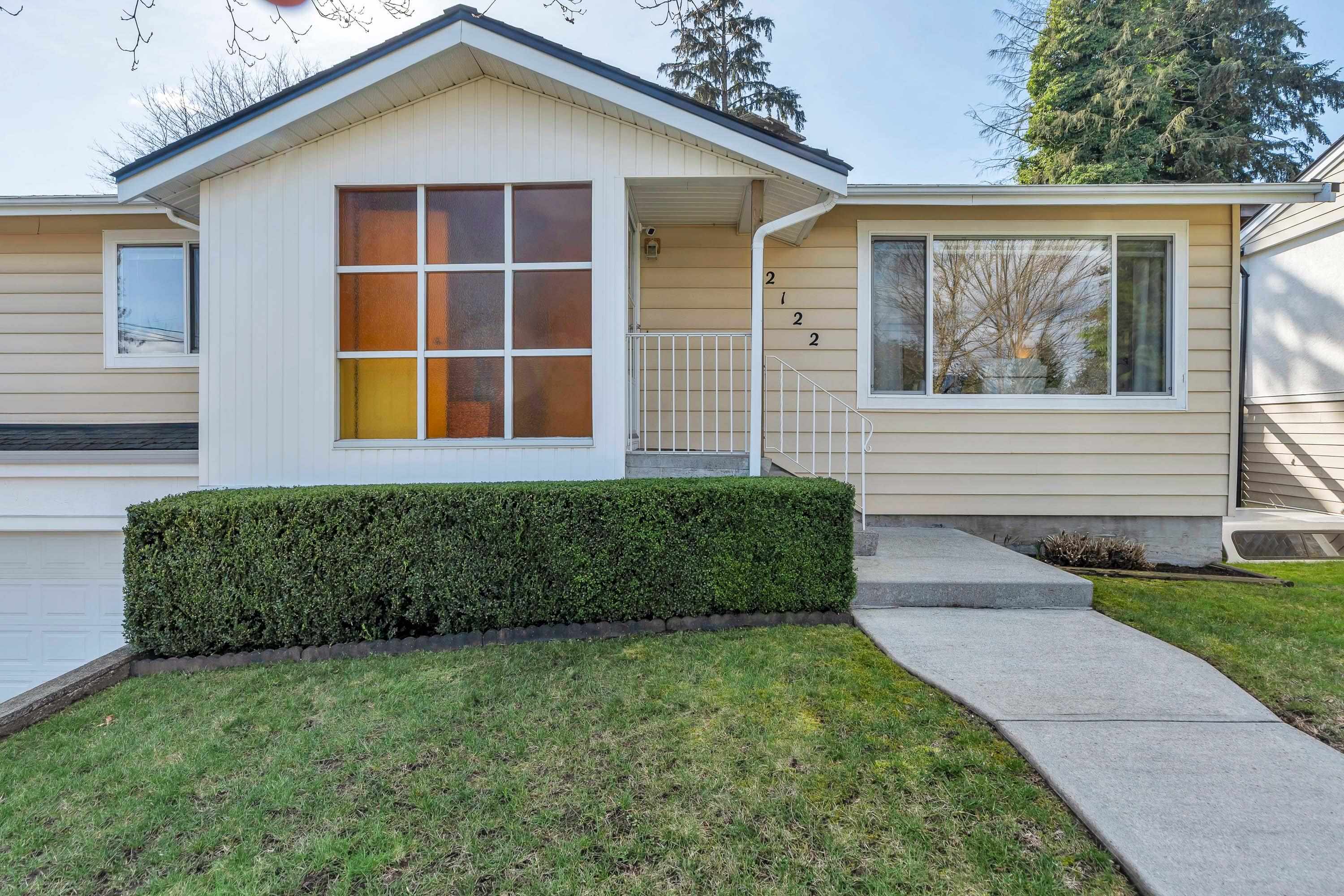 2122 ANITA DRIVE 3
