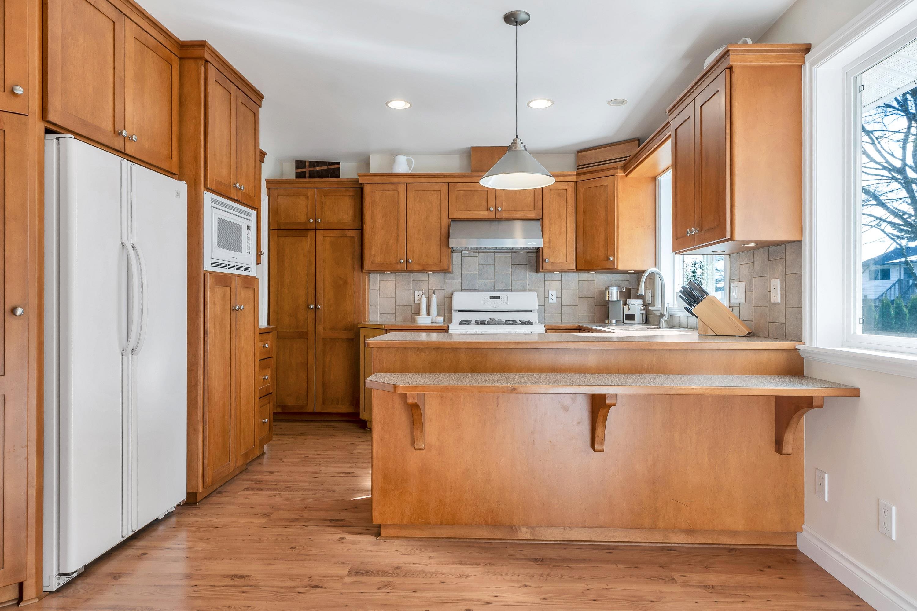 2122 ANITA DRIVE 15