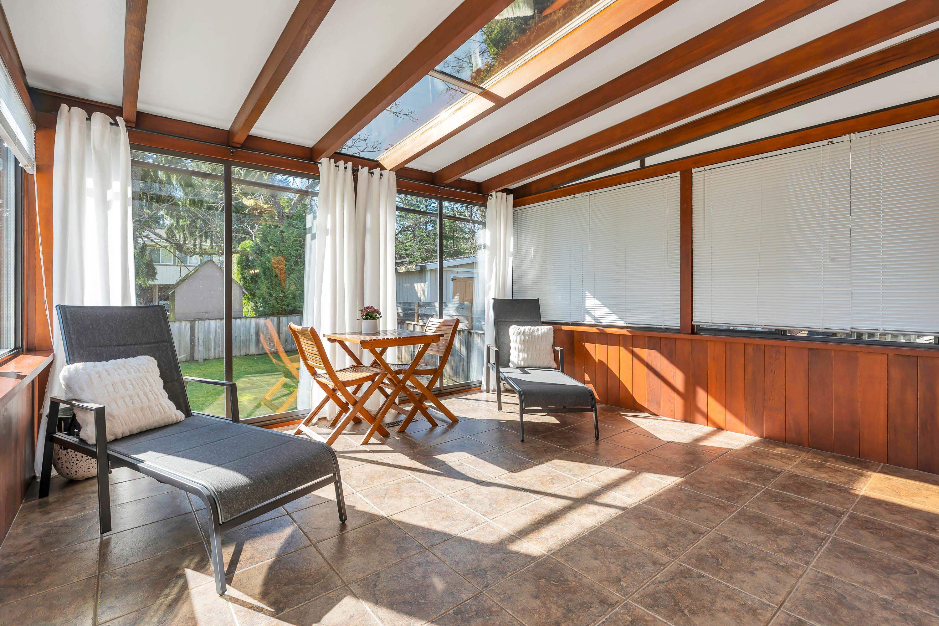 2122 ANITA DRIVE 34