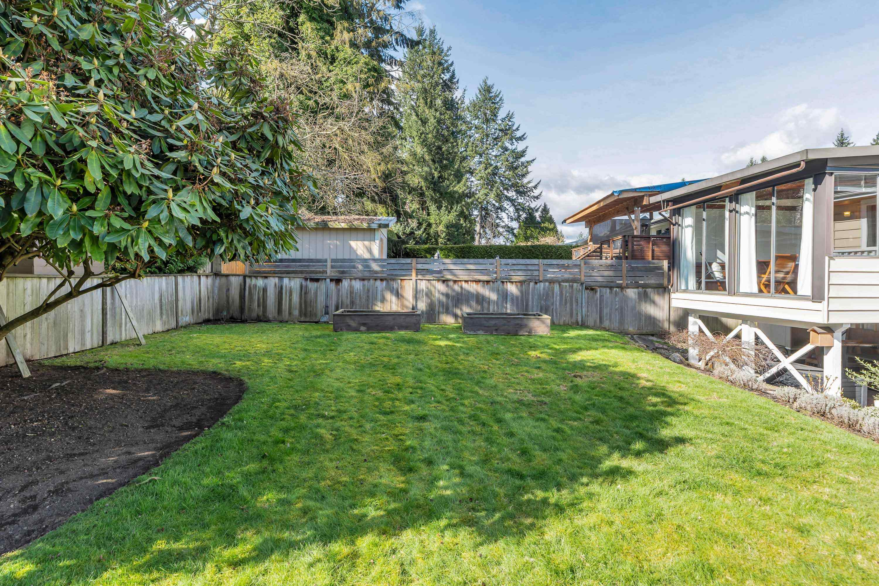 2122 ANITA DRIVE 36