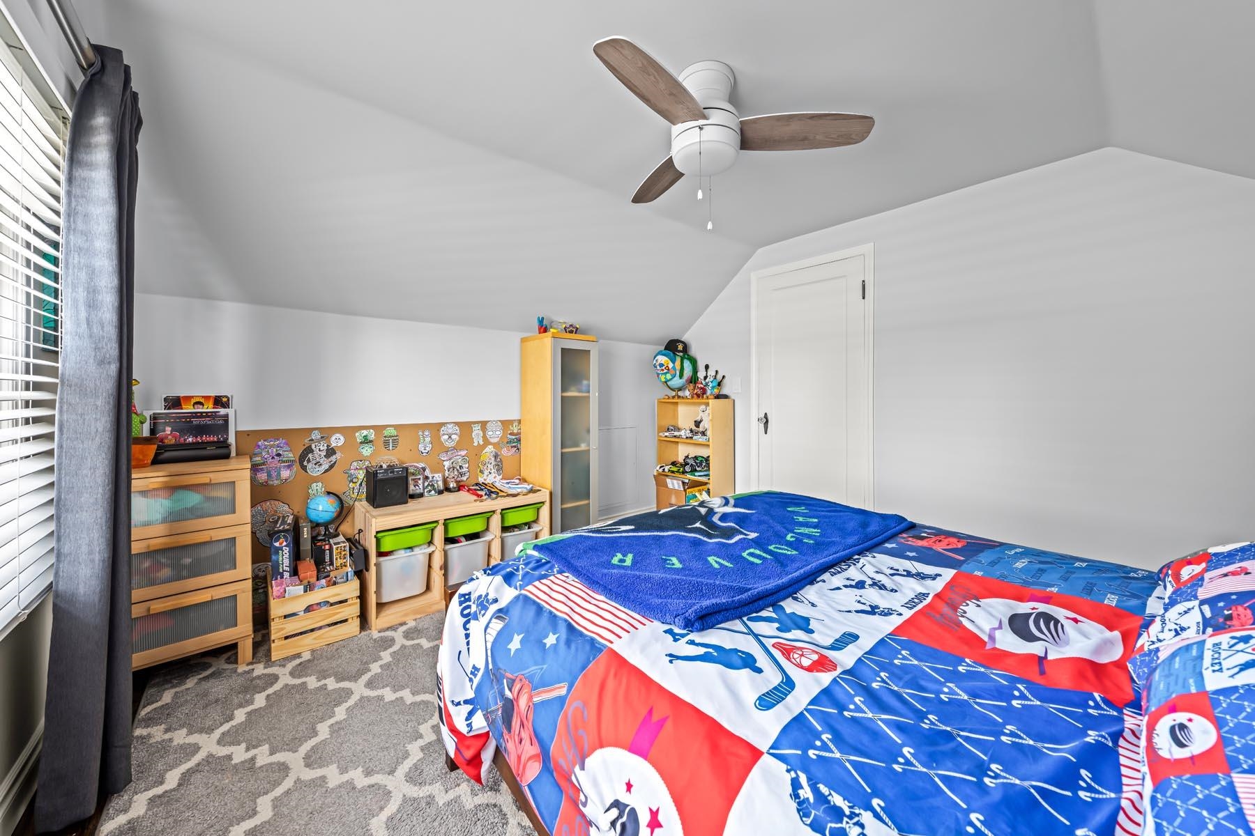 921 FIFTH STREET 23